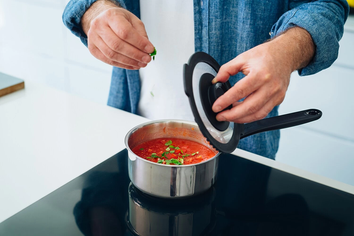 Fiskars Functional Form Kochtopf 1,5L – Bild 5