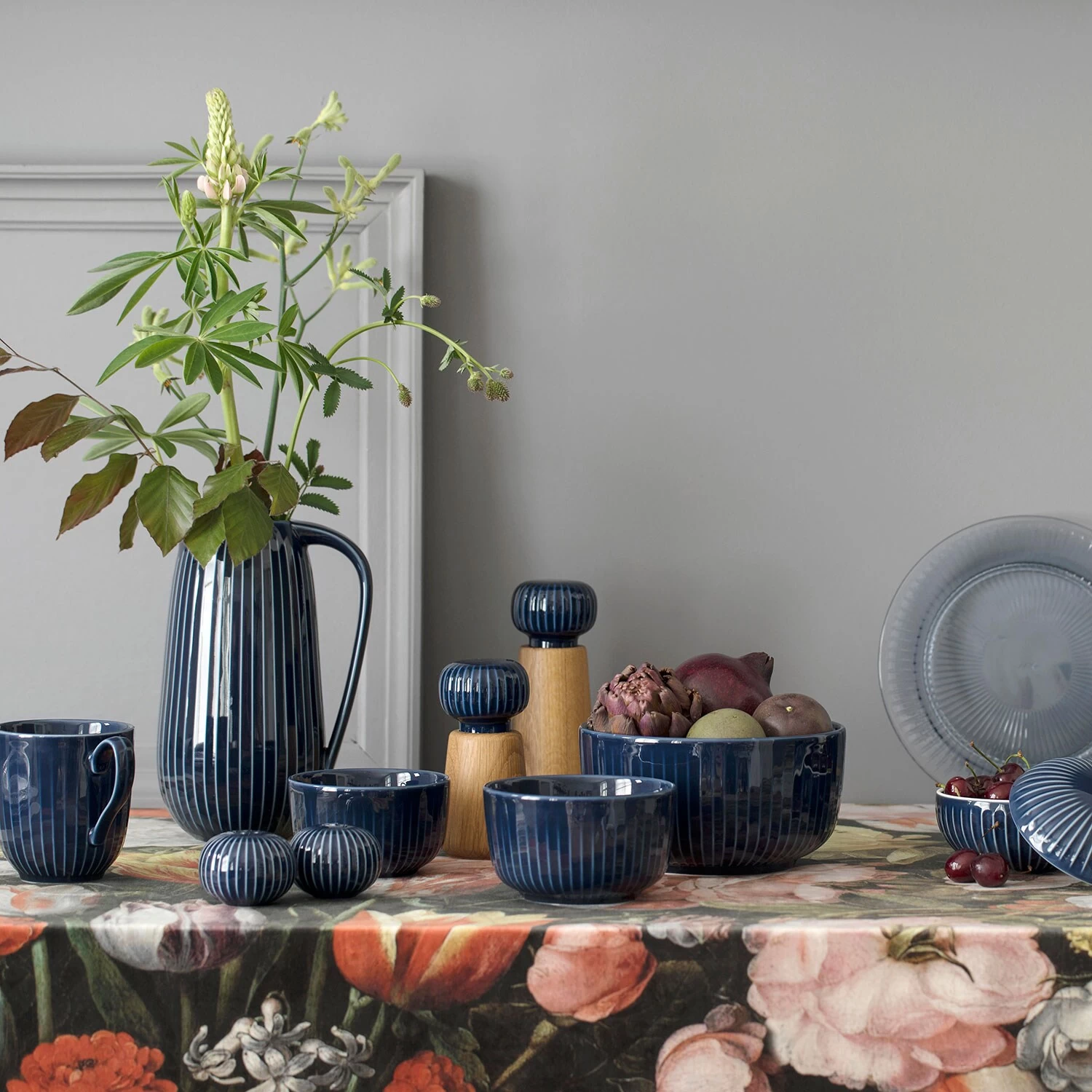 Kähler Hammershøi Kräutermühle Large, Dunkelgrau – Bild 3