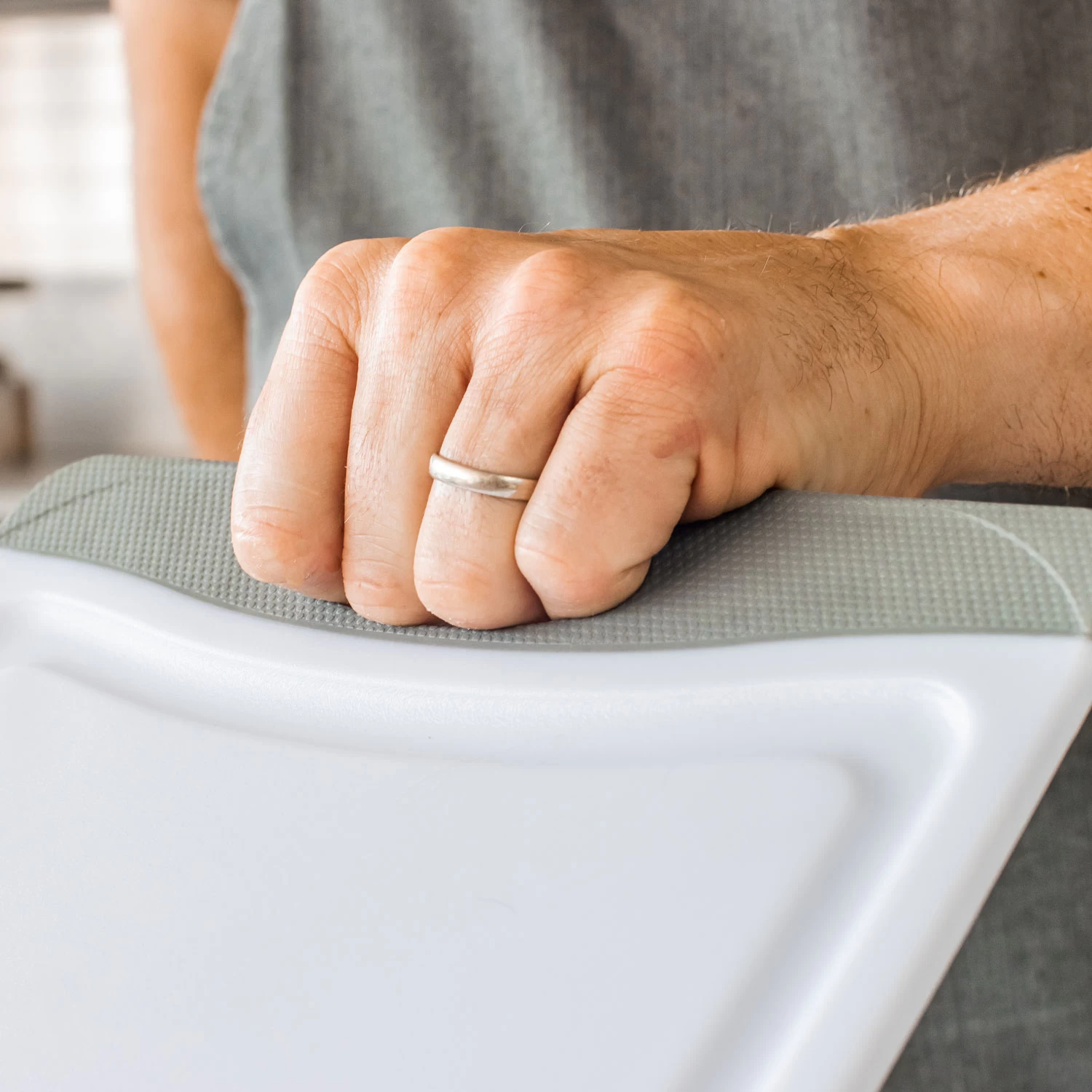 Kitchen Craft MasterClass Antimikrobielles Schneidebrett, 25,4x36,5 Cm – Bild 5