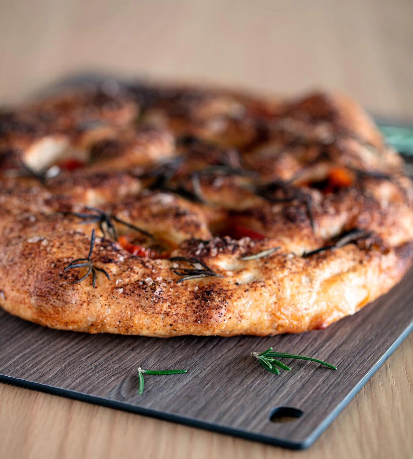 LIND DNA Cut&Serve Square Schneidebrett L, Walnuss – Bild 3