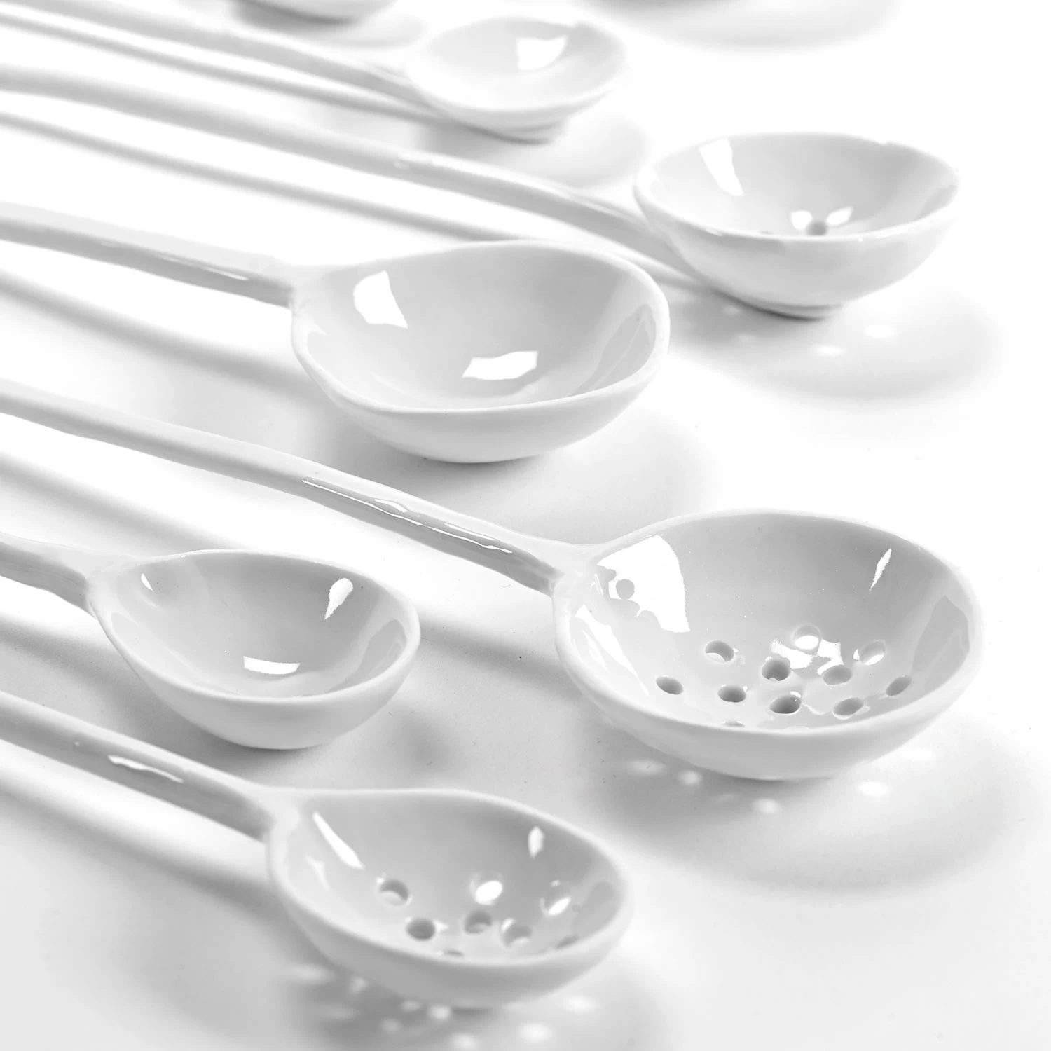 Serax Oval Strainer Löffel 28cm – Bild 3