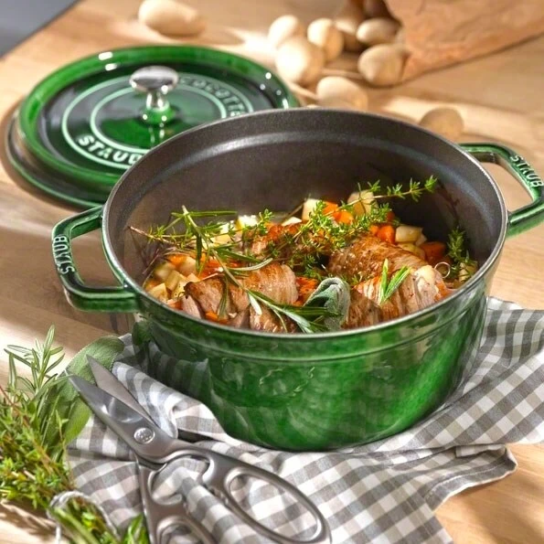 Staub Runde Kochtopf Aus Gusseisen 5,2 L, Grün – Bild 3